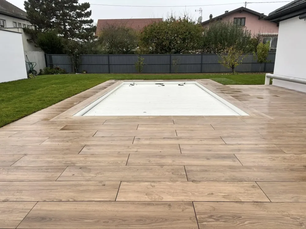 Terrasse en grès cérame près de Ensisheim